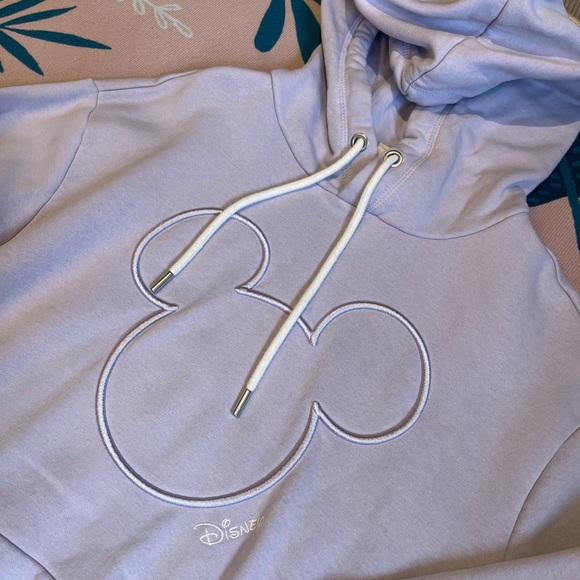 H+M graphic hoodie - Picture 2 of 5